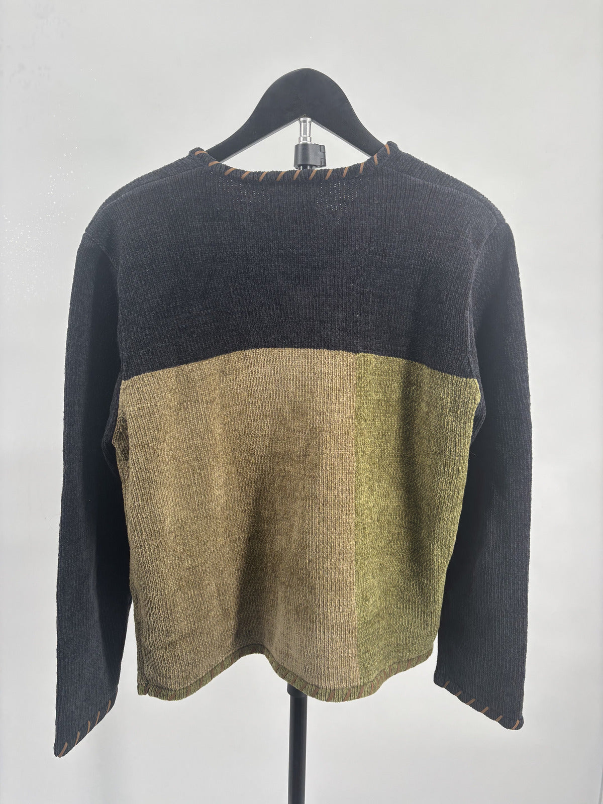 Christopher & Banks Size L Colorblock V Neck Sweater Olive Black