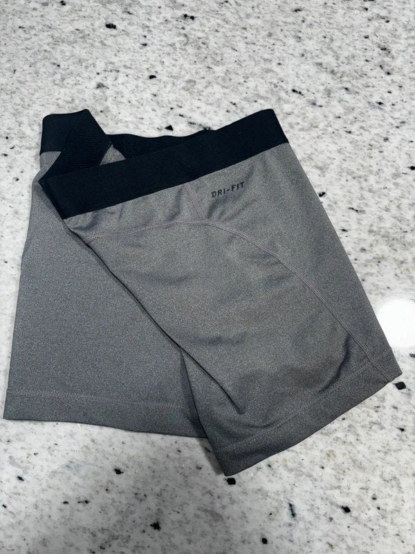 Nike Pro Dri-FIT Gray Workout Compression Shorts Size M