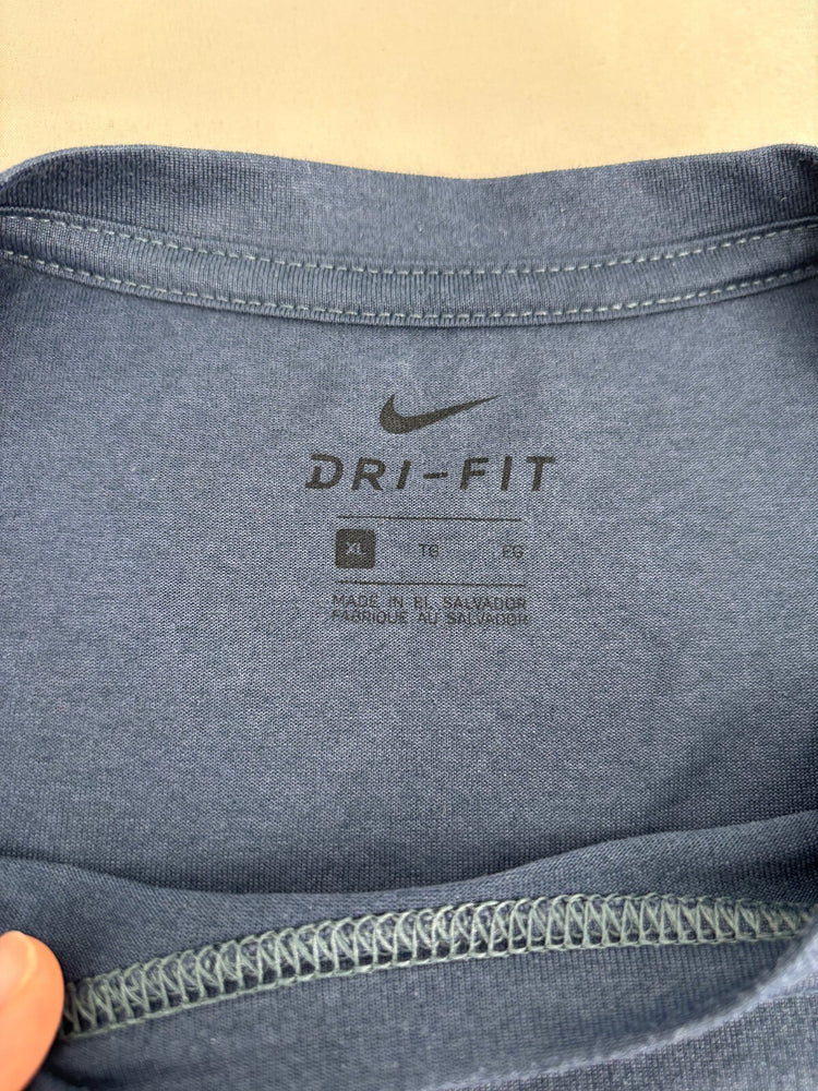 Nike Dri-FIT Men's XL Navy Blue Short Sleeve Athletic Tee Swoosh Training Shirt