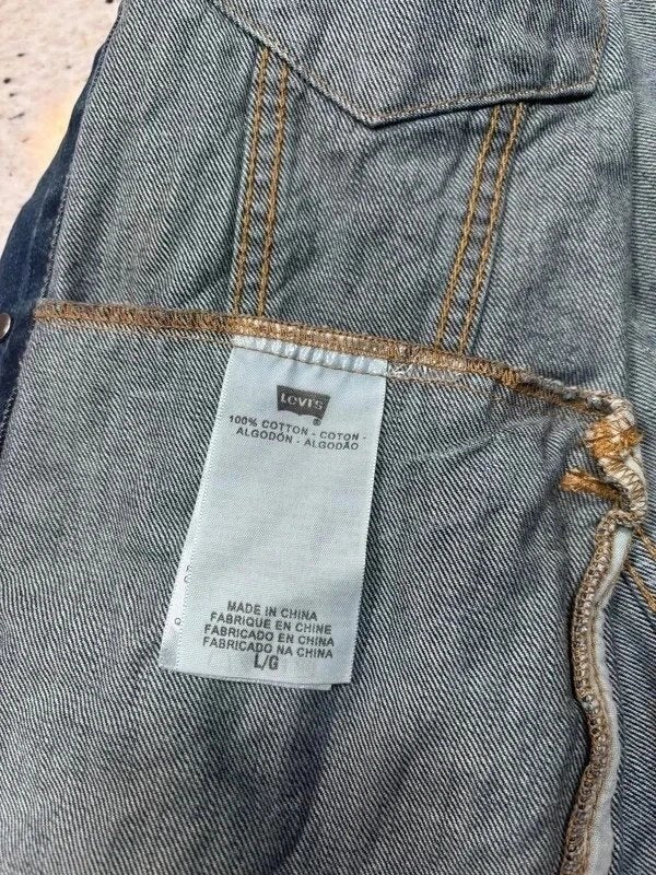 Levi's Denim Trucker Jacket Men's Large Blue Jean Jacket 2011 Classic
