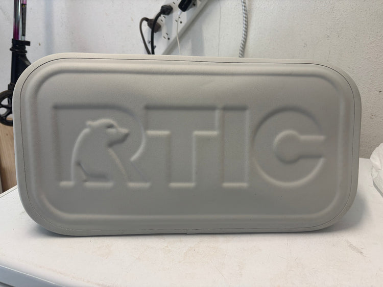 RTIC Light Blue Insulated Cooler Tote Bag Large Beach Picnic Travel