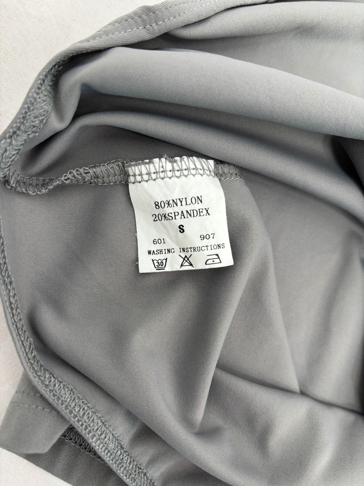 Gray Open Back Athletic Tank Top Women's Small Nylon Spandex Workout Yoga Gym