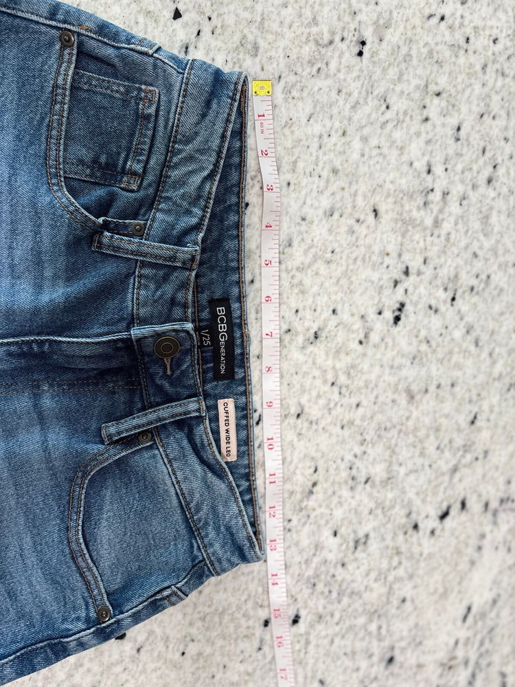 BCBGeneration Cuffed Wide Leg Jeans Y2K Blue Denim Size 25