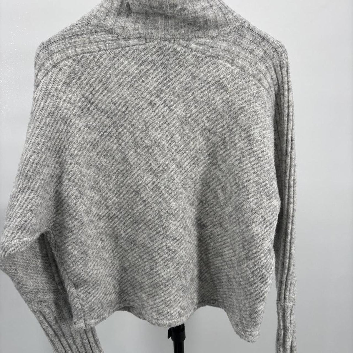Max Studio Women's Grey Sweater