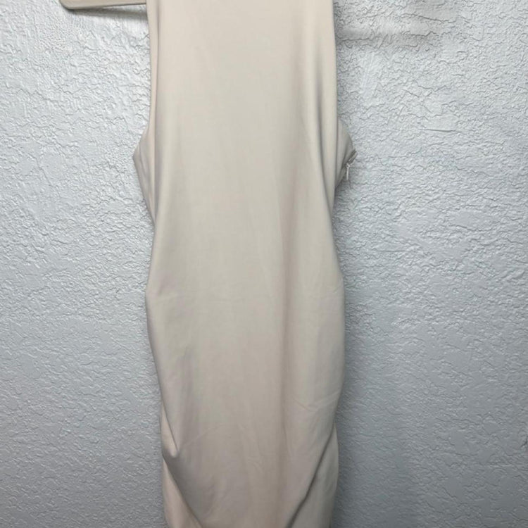 Forever 21 Women's Cream and Tan Dress